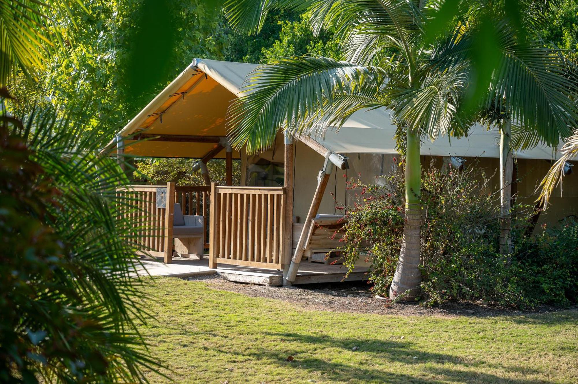 Отель Layla Glamping Нир-Давид Экстерьер фото